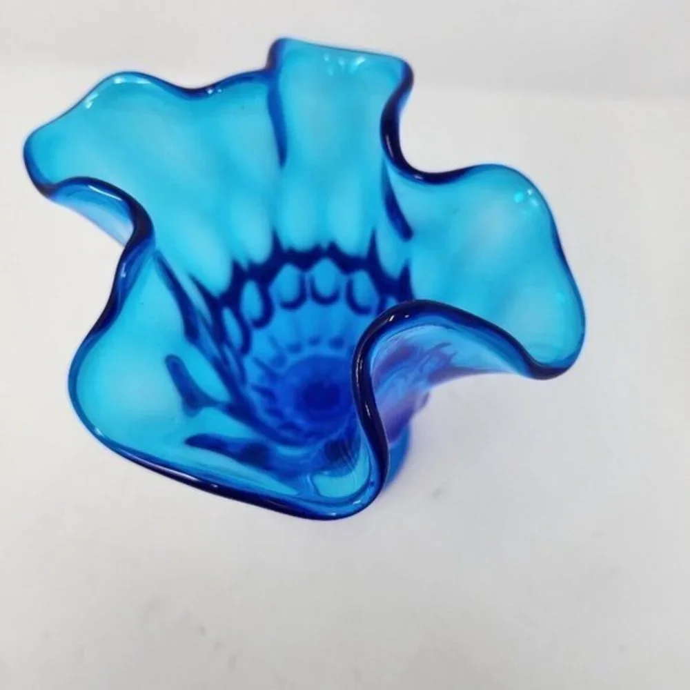 Vtg Fenton Swung Stretch Handkerchief Pedestal Thumb Print Colonial‎ Blue Vase